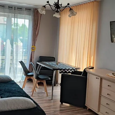 4 Foxes 招待所 3*