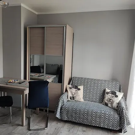 4 Foxes Guest house 2*
